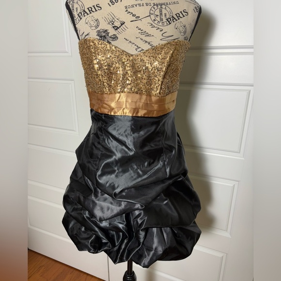 Gunne Sax X Jessica McClintock Black & Gold Strapless Bubble Dress - Picture 1 of 7